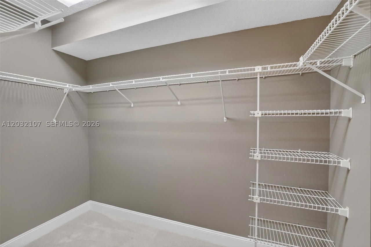 Real estate property located at 1101 128th Ter #409C, Broward, Cambridge At Century, Pembroke Pines, FL