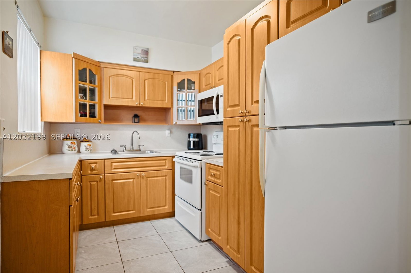 Real estate property located at 9300 32nd Ct, Miami-dade, The Tropics Addn, Miami, FL