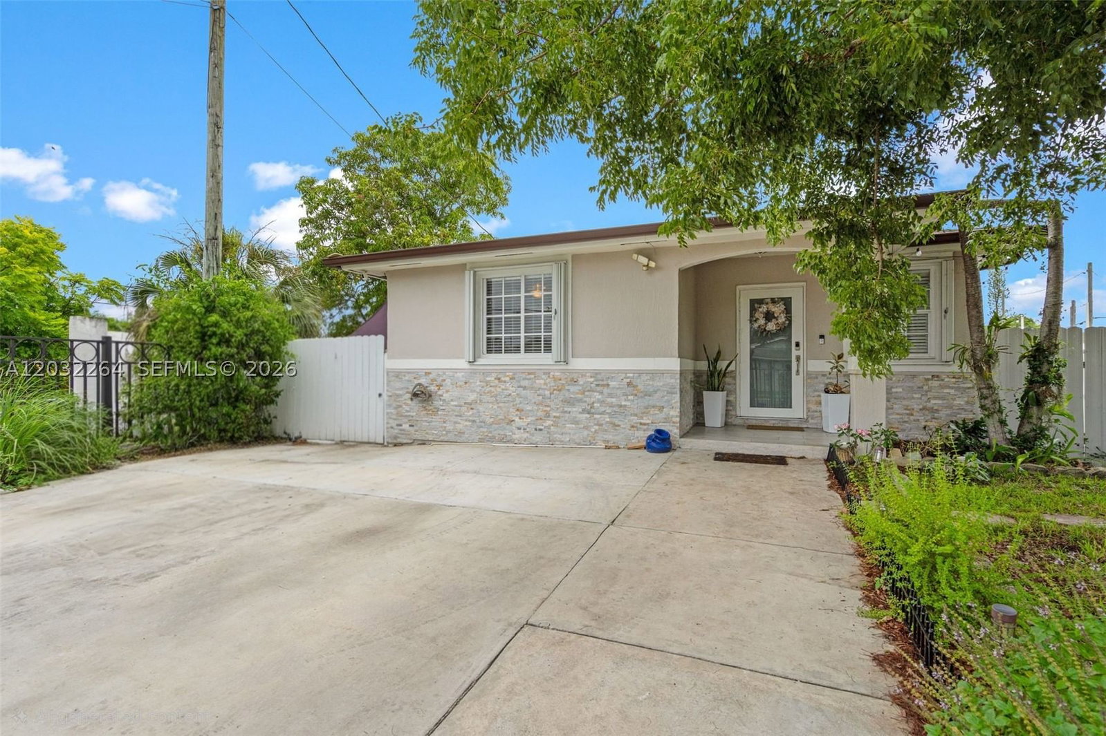 Real estate property located at 1430 5th Ave, Miami-dade, Washington Park, Florida City, FL
