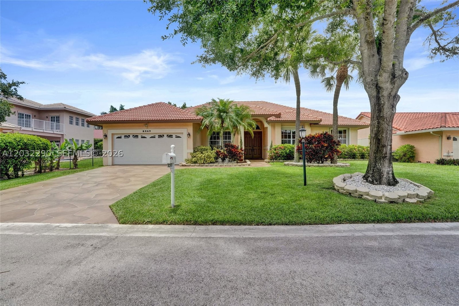 Real estate property located at 8269 40th Ct, Broward, Royal Land Amended, Coral Springs, FL