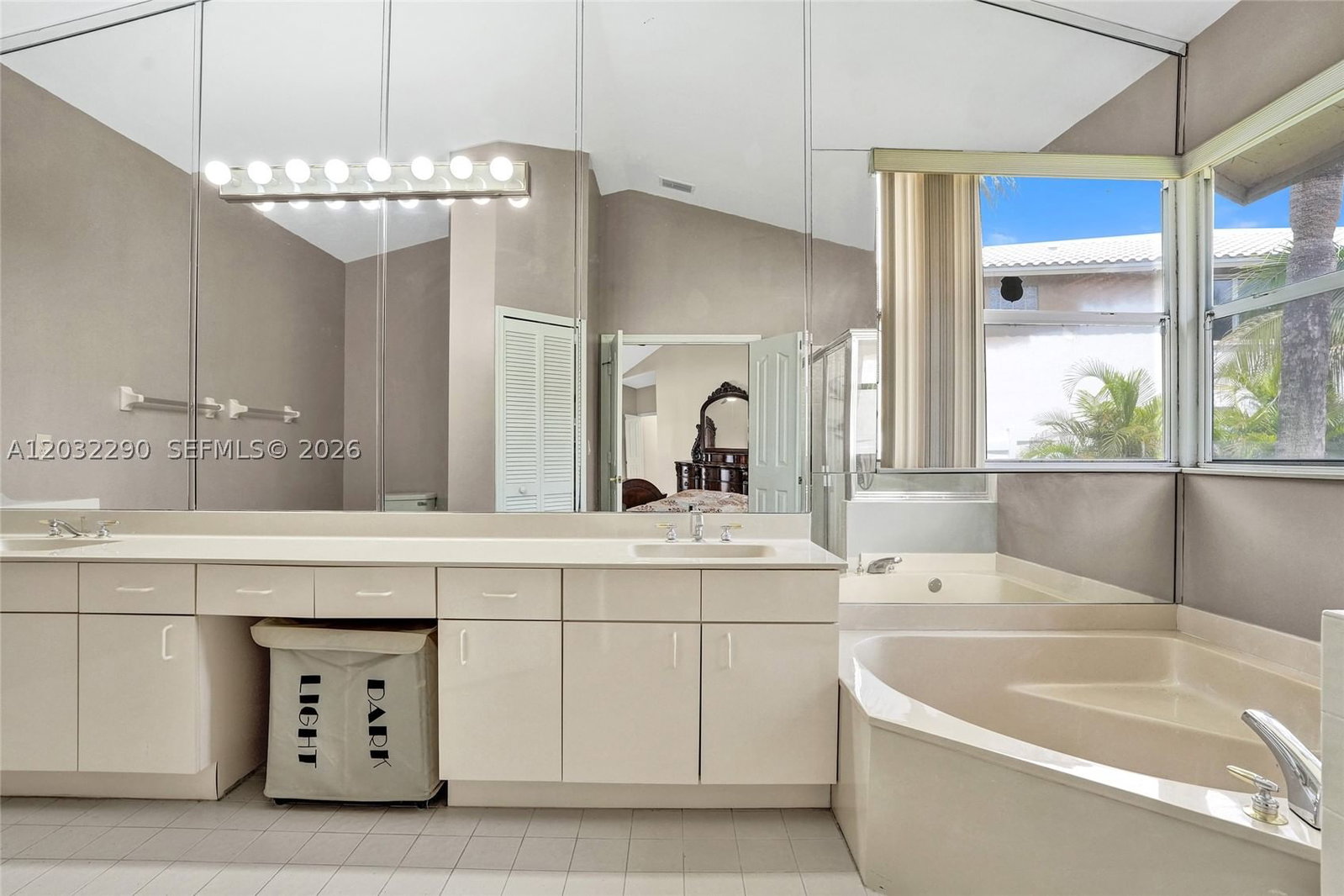 Real estate property located at 8269 40th Ct, Broward, Royal Land Amended, Coral Springs, FL