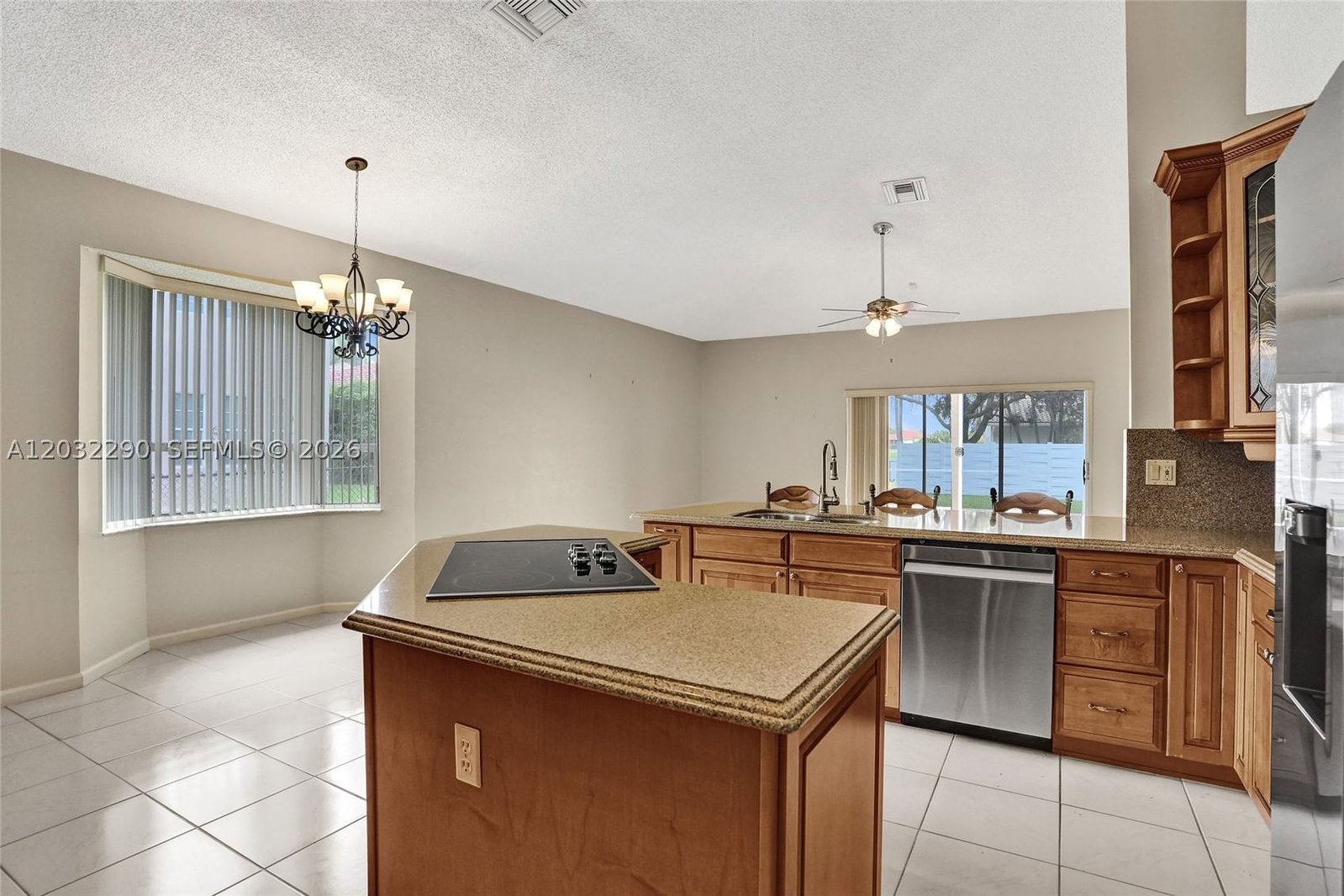 Real estate property located at 8269 40th Ct, Broward, Royal Land Amended, Coral Springs, FL