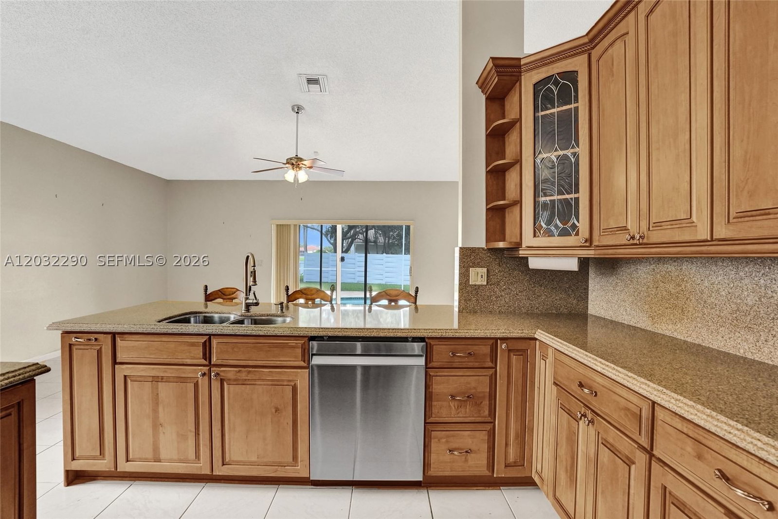 Real estate property located at 8269 40th Ct, Broward, Royal Land Amended, Coral Springs, FL