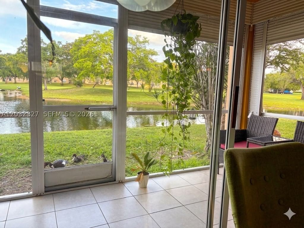 Real estate property located at 9241 Sunrise Lakes Blvd #109, Broward, Sunrise Lakes 103 Condo, Sunrise, FL