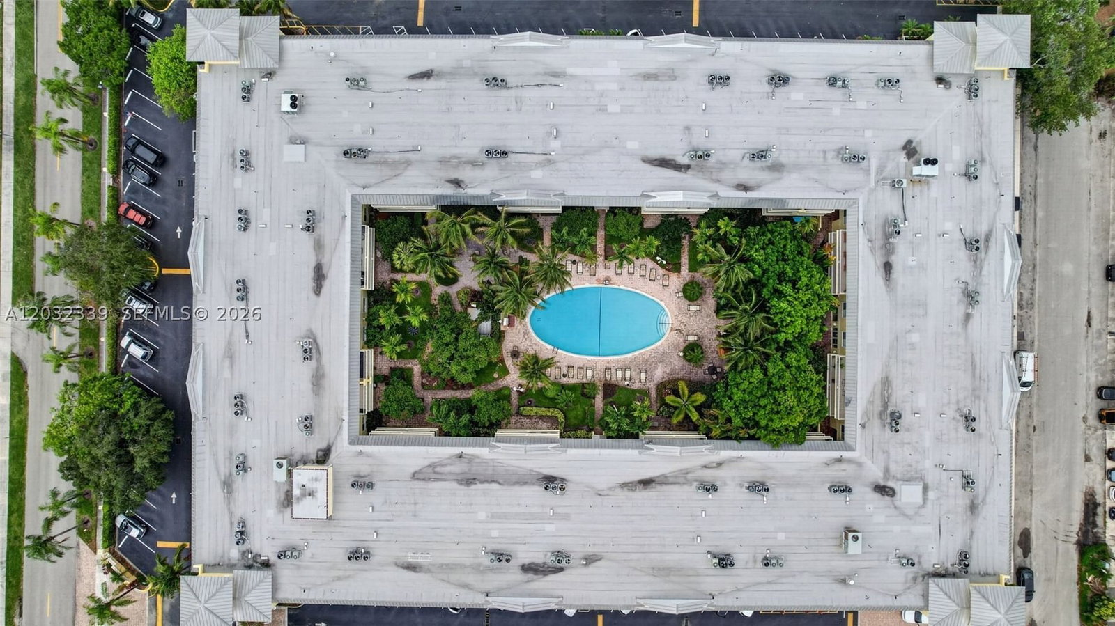 Real estate property located at 150 15th Ave #140, Broward, Pine Crest Village Ii At, Fort Lauderdale, FL