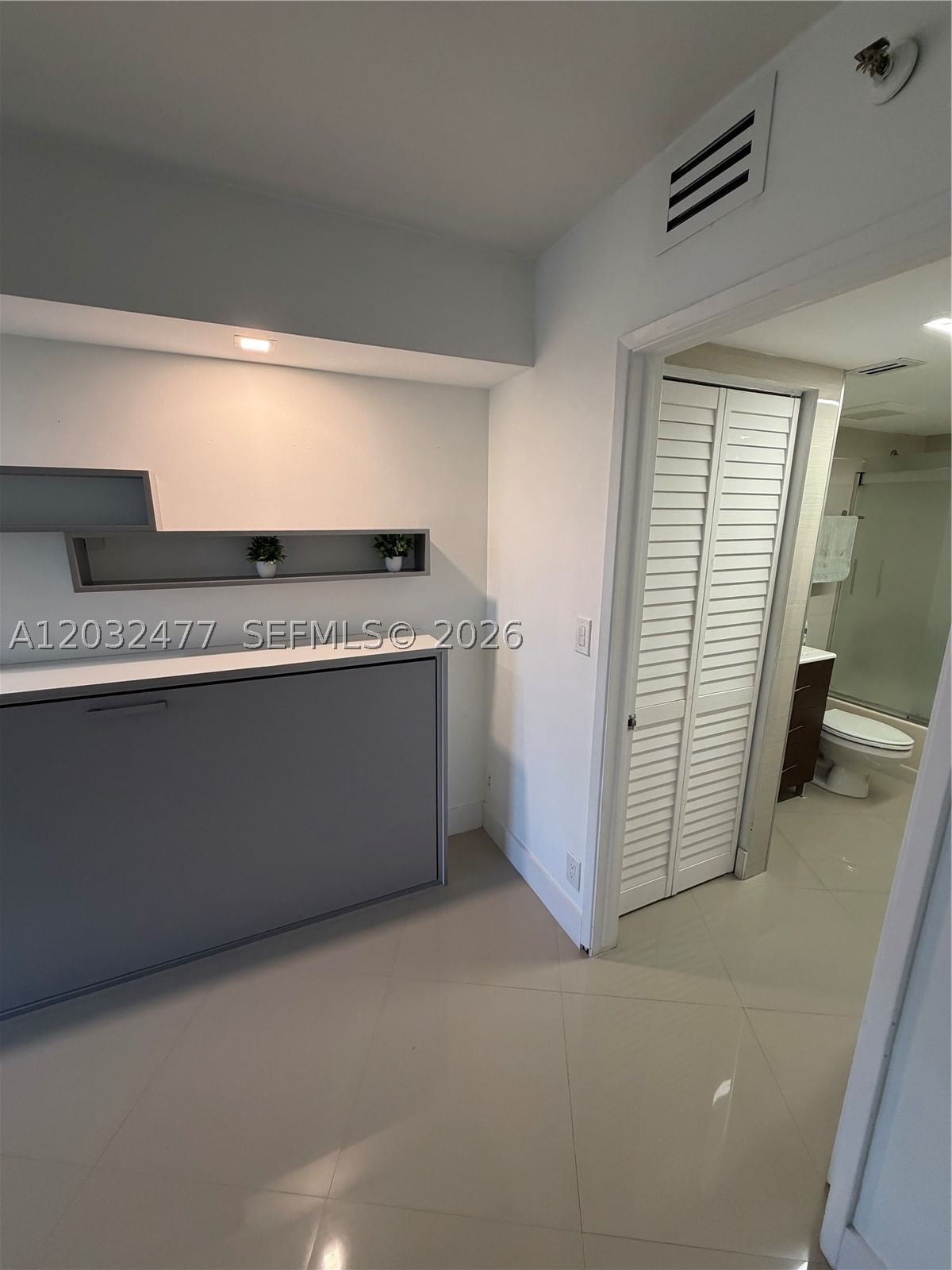 Real estate property located at 3300 192nd St #1109, Miami-dade, Parc Central Aventura Eas, Aventura, FL