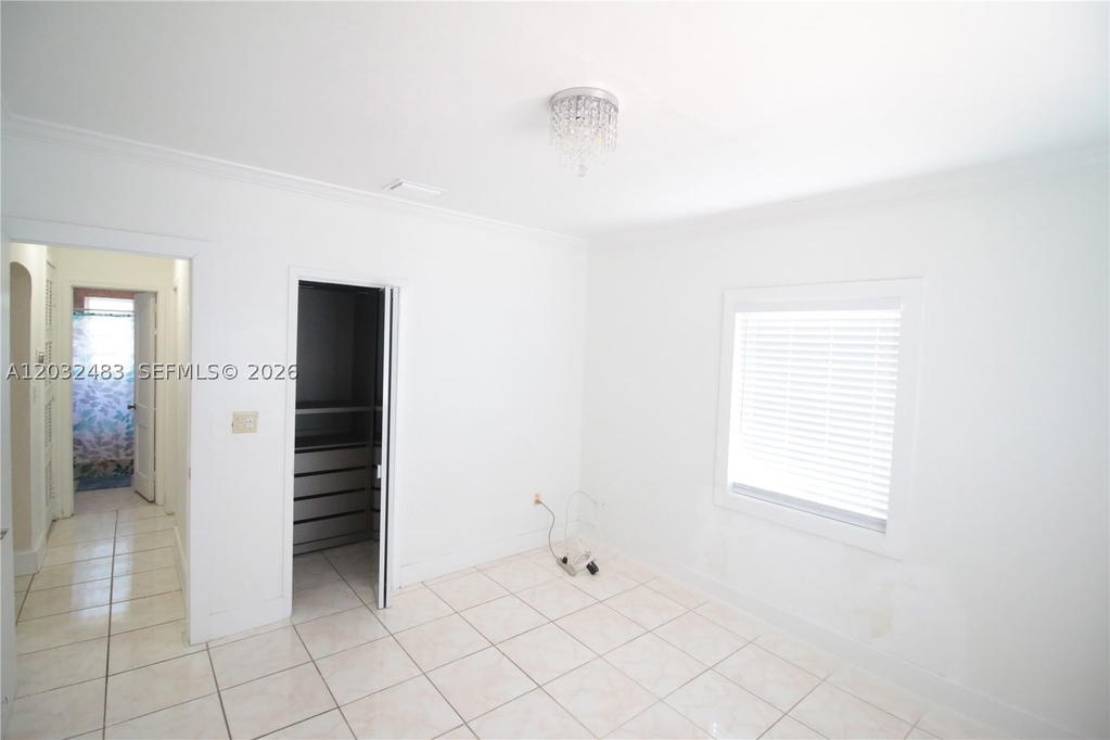 Real estate property located at 359 12th St, Miami-dade, Town Of Hialeah 1 Addn Am, Hialeah, FL