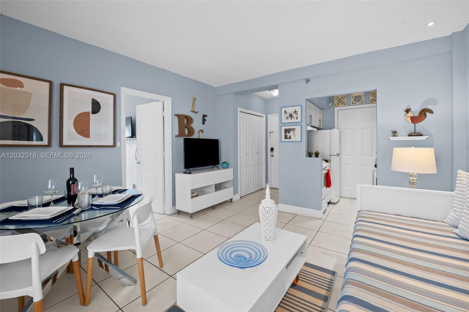 Real estate property located at 3030 Collins Ave #4E, Miami-dade, The Madison Condo, Miami Beach, FL