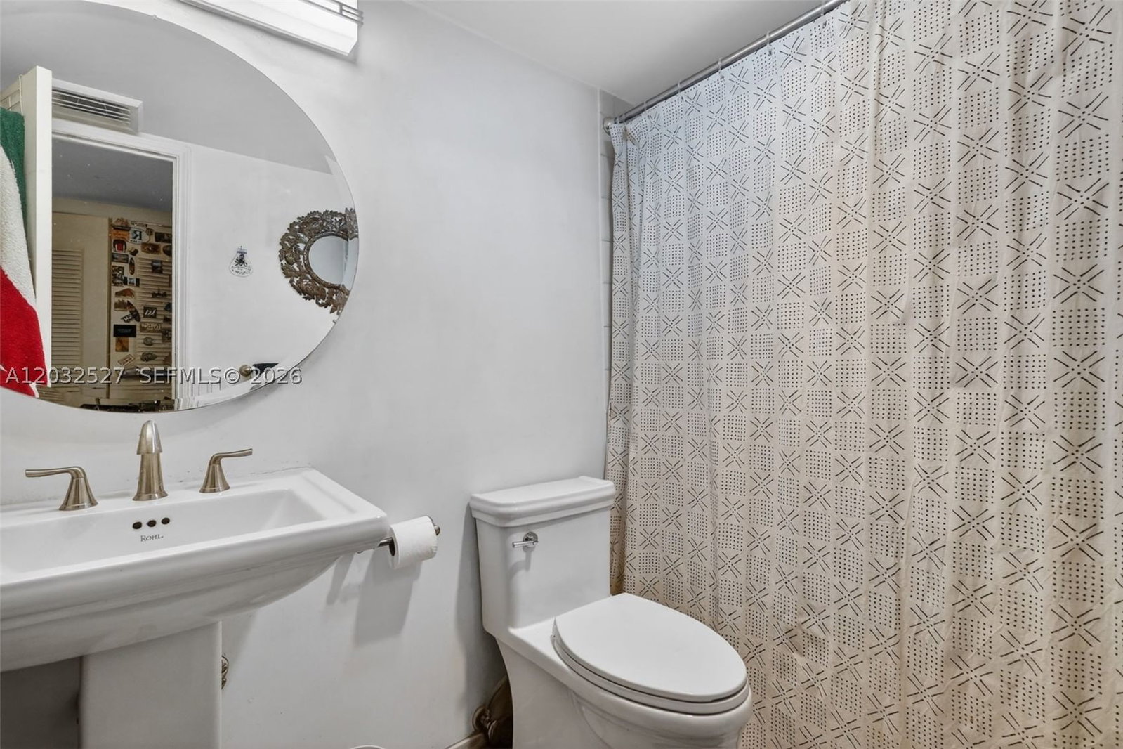 Real estate property located at 2901 Bayshore Dr #4A, Miami-dade, Yacht Harbour Condo, Miami, FL