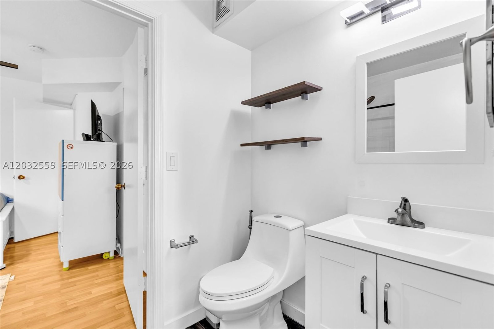 Real estate property located at 2578 Cordoba Bnd, Broward, Sector 1 Boundary Plat, Weston, FL
