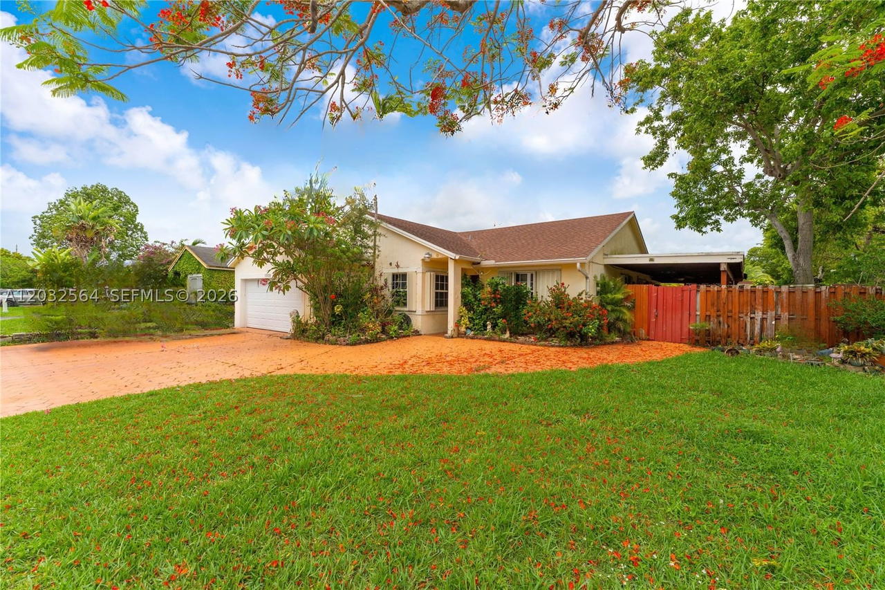 Real estate property located at 13332 113th Ct, Miami-dade, Edgewater Park, Miami, FL