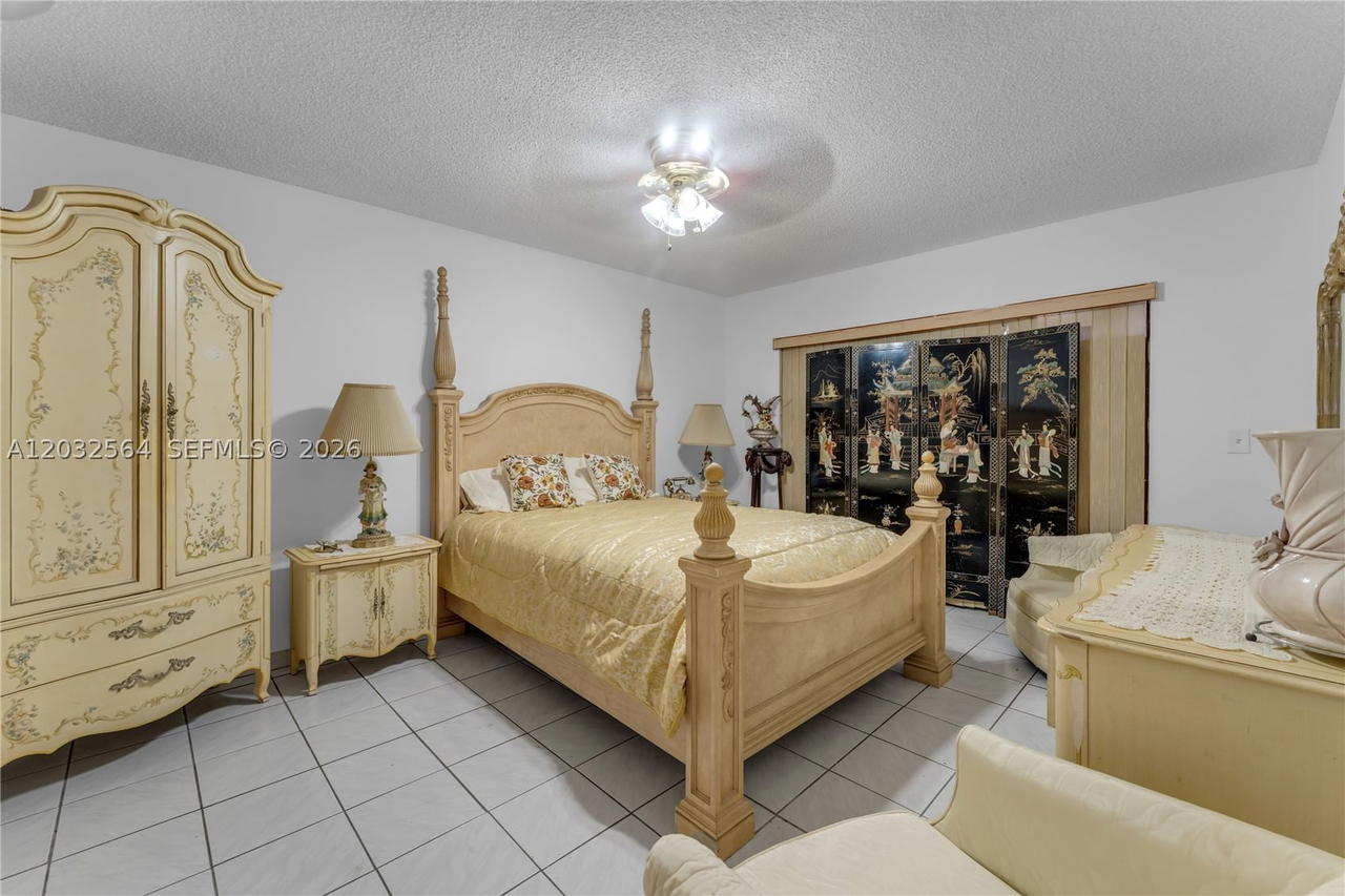 Real estate property located at 13332 113th Ct, Miami-dade, Edgewater Park, Miami, FL