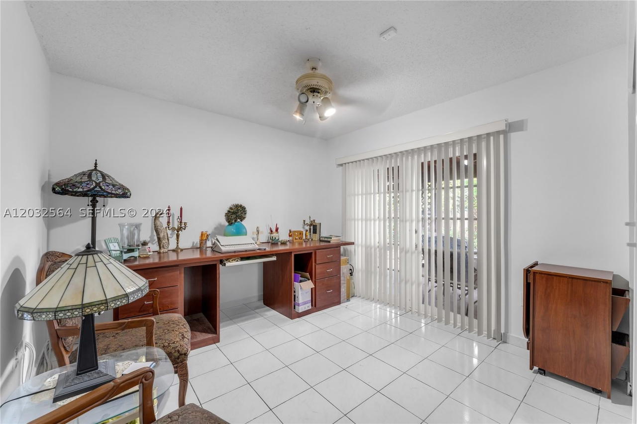 Real estate property located at 13332 113th Ct, Miami-dade, Edgewater Park, Miami, FL