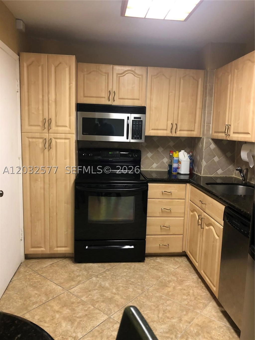 Real estate property located at 5005 Collins Ave #1202, Miami-dade, The Carriage Club North C, Miami Beach, FL