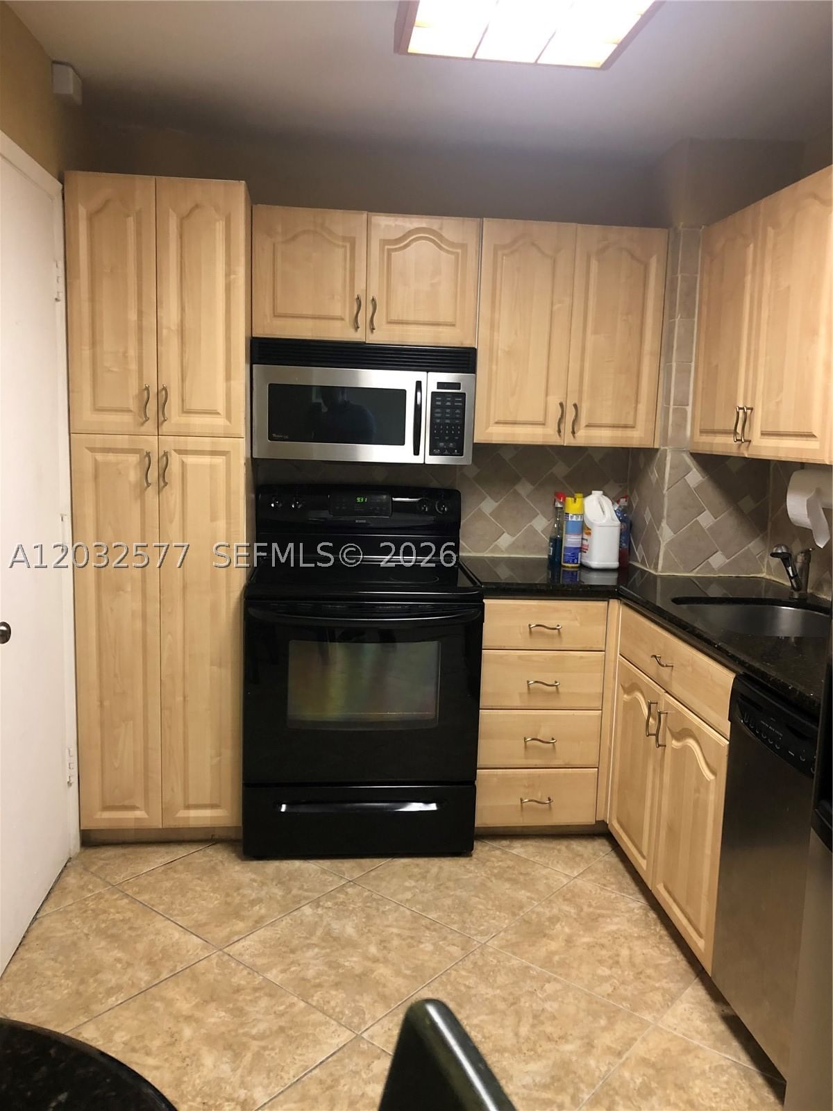 Real estate property located at 5005 Collins Ave #1202, Miami-dade, The Carriage Club North C, Miami Beach, FL