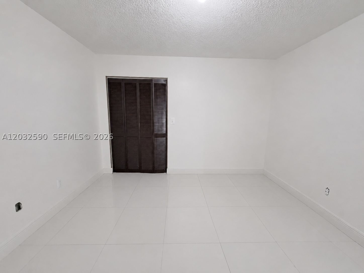 Real estate property located at 18801 Oakland Hills Dr, Miami-dade, Country Club Of Miami Fai, Hialeah, FL