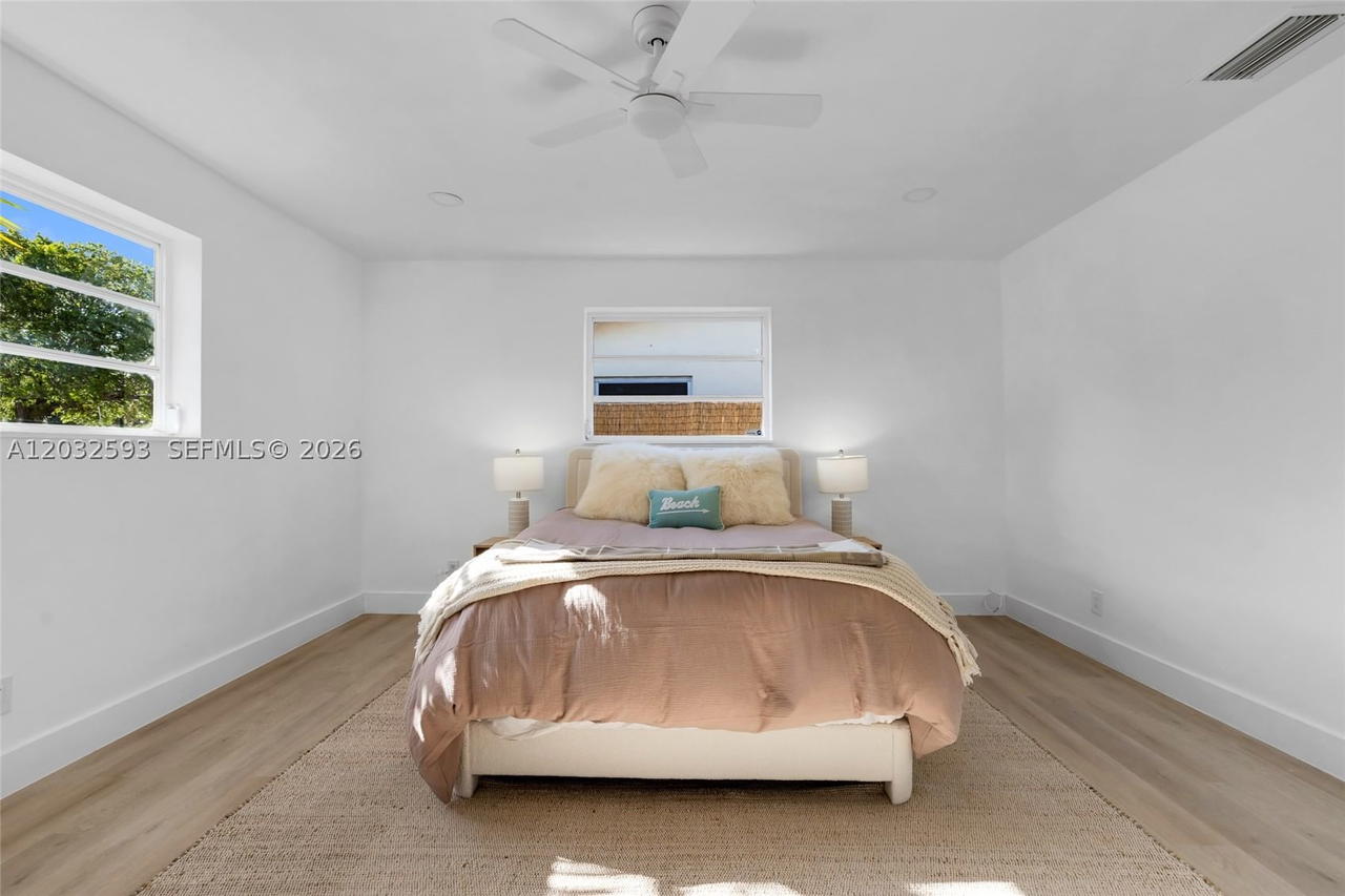 Real estate property located at 2101 56th Ave, Broward, Hollywood Hills Amen Plat, Hollywood, FL