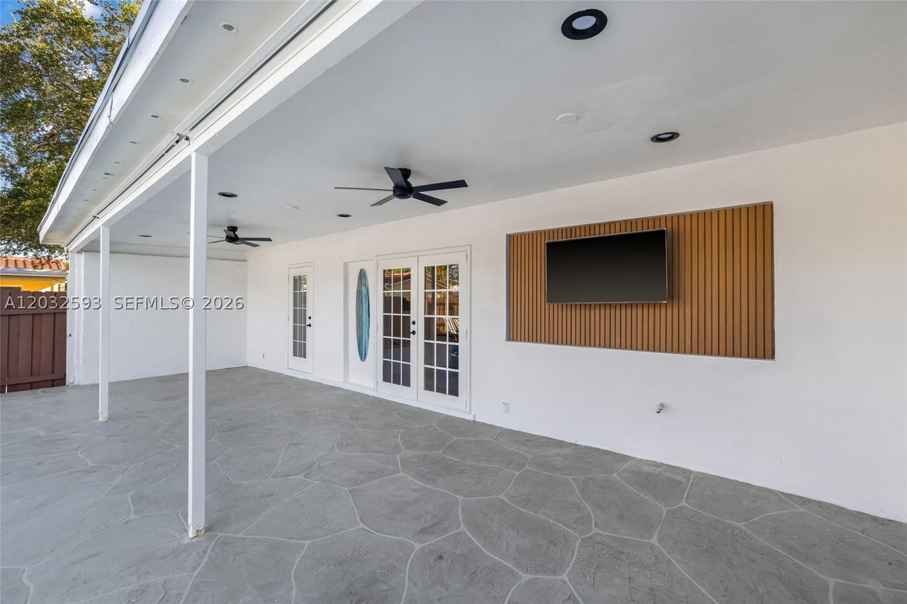 Real estate property located at 2101 56th Ave, Broward, Hollywood Hills Amen Plat, Hollywood, FL