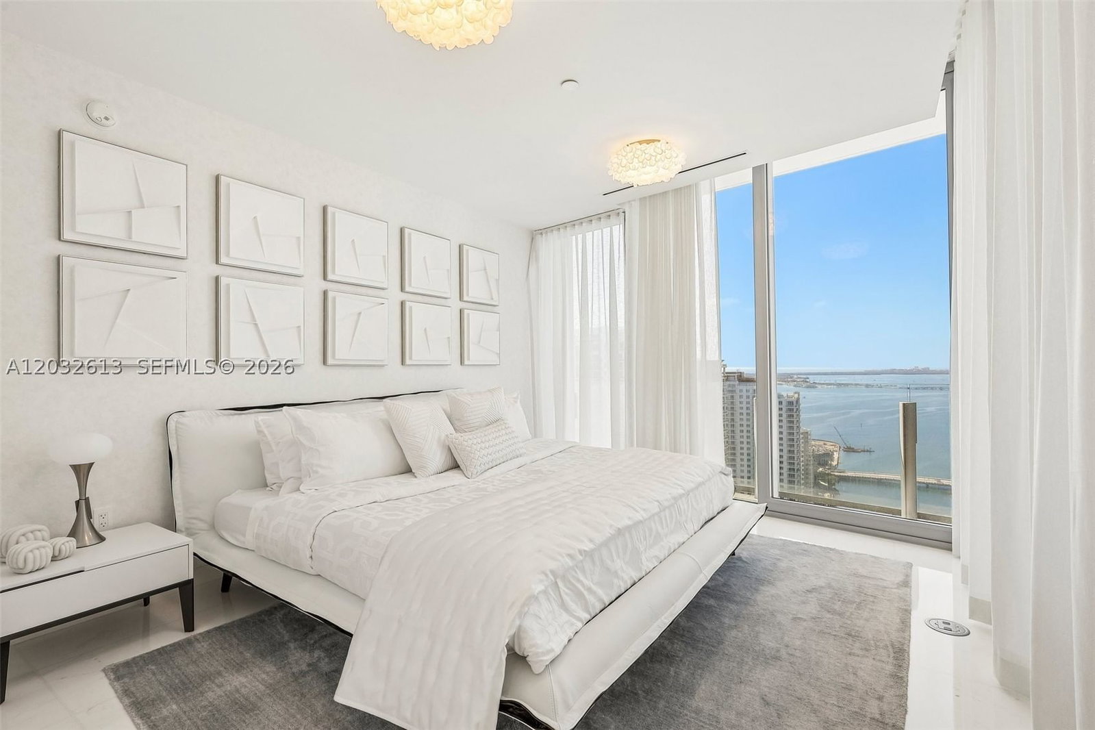 Real estate property located at 300 Biscayne Boulevard Way #3305W, Miami-dade, N/a, Miami, FL