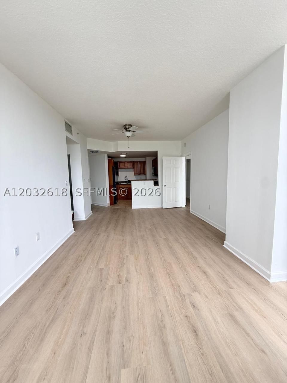 Real estate property located at 357 Almeria Ave #802, Miami-dade, Gables Park Tower, Coral Gables, FL
