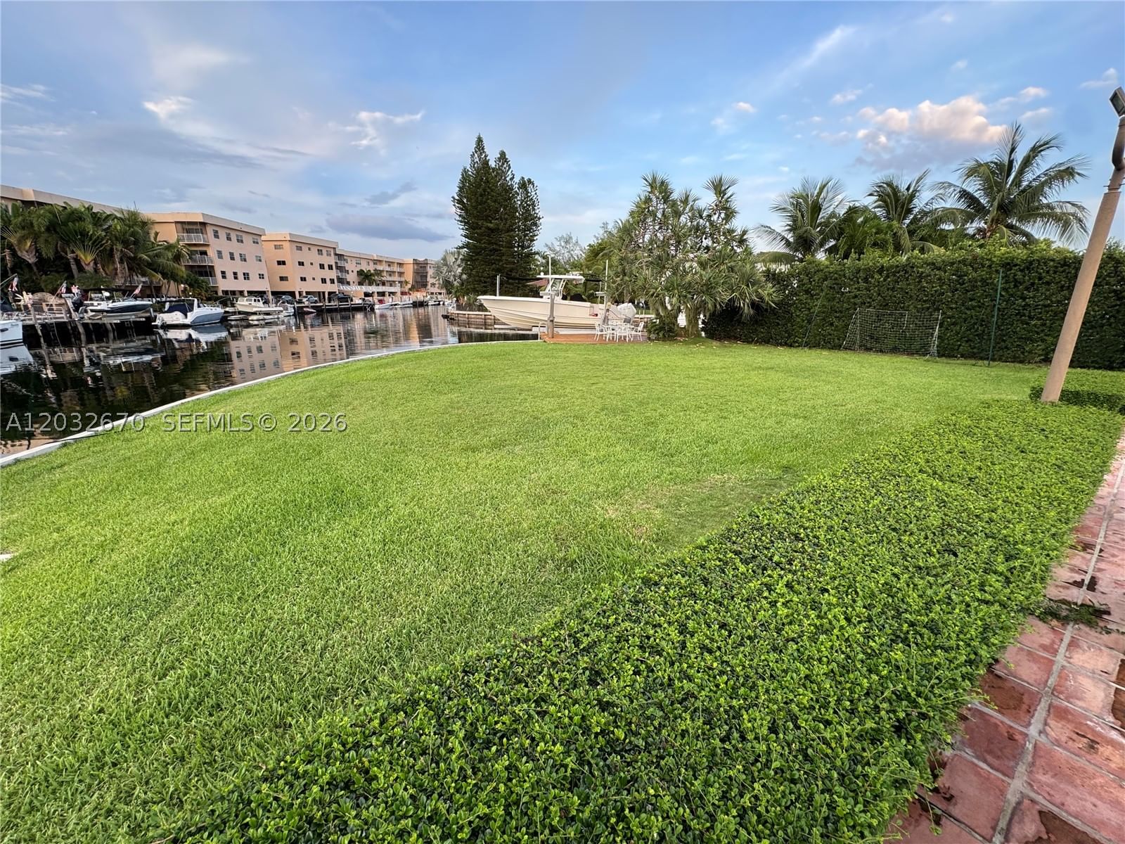Real estate property located at 13305 Biscayne Island Ter, Miami-dade, Keystone Island No 5, North Miami, FL