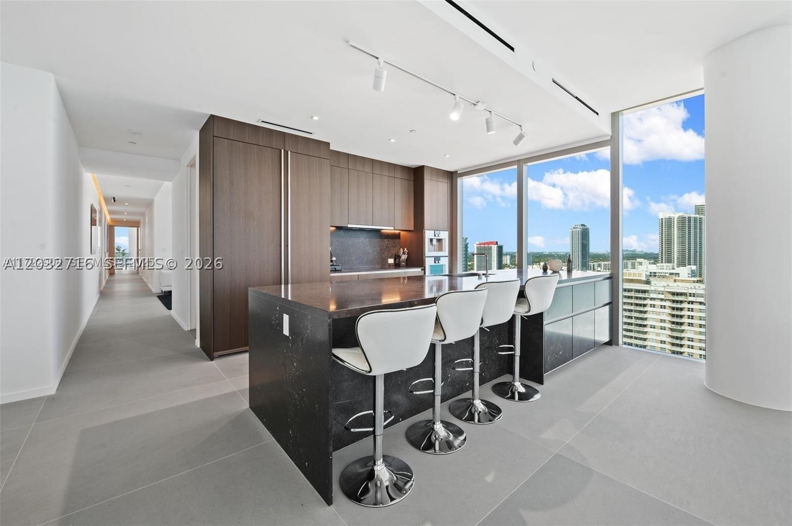 Real estate property located at 2000 Ocean Dr #25A, Broward, 2000 Ocean Condo, Hallandale Beach, FL