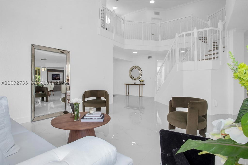 Real estate property located at 11559 84th Ter, Miami-dade, Islands At Doral Northwes, Doral, FL