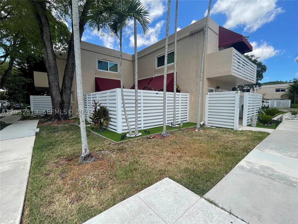 Real estate property located at 14356 96th Ter, Miami-dade, Kendall Center, Miami, FL