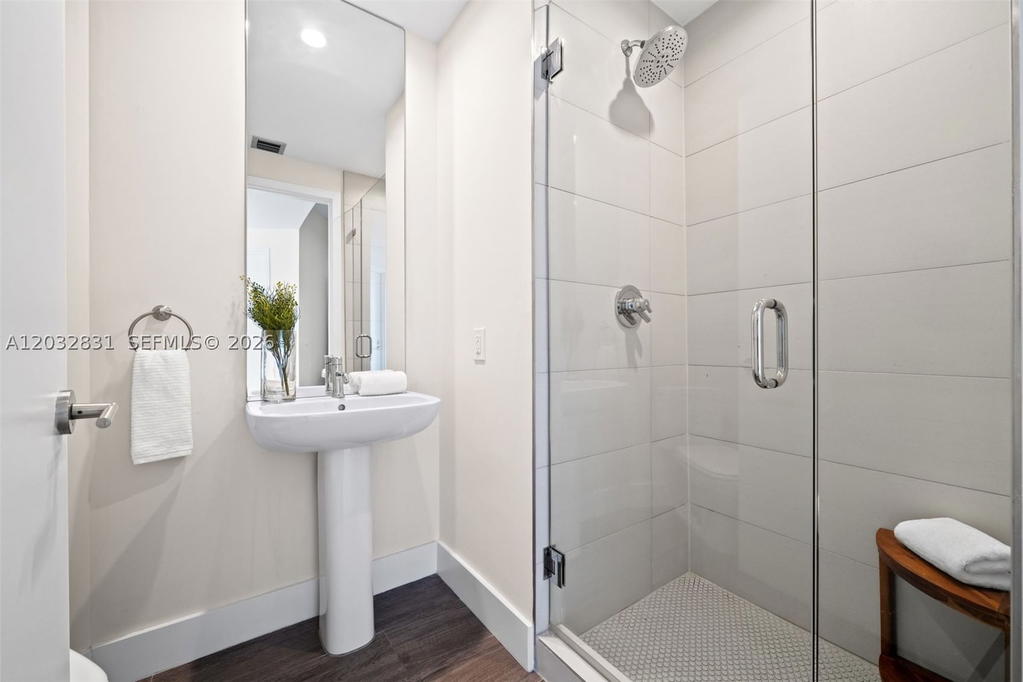 Real estate property located at 2900 7th Ave #1902, Miami-dade, Biscayne Beach Condo, Miami, FL