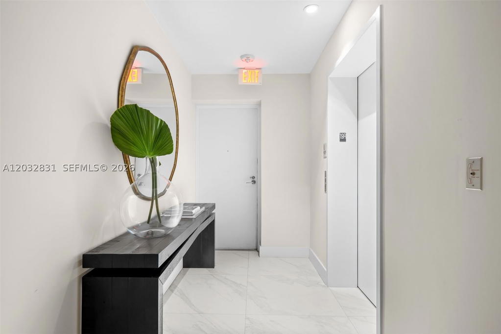 Real estate property located at 2900 7th Ave #1902, Miami-dade, Biscayne Beach Condo, Miami, FL