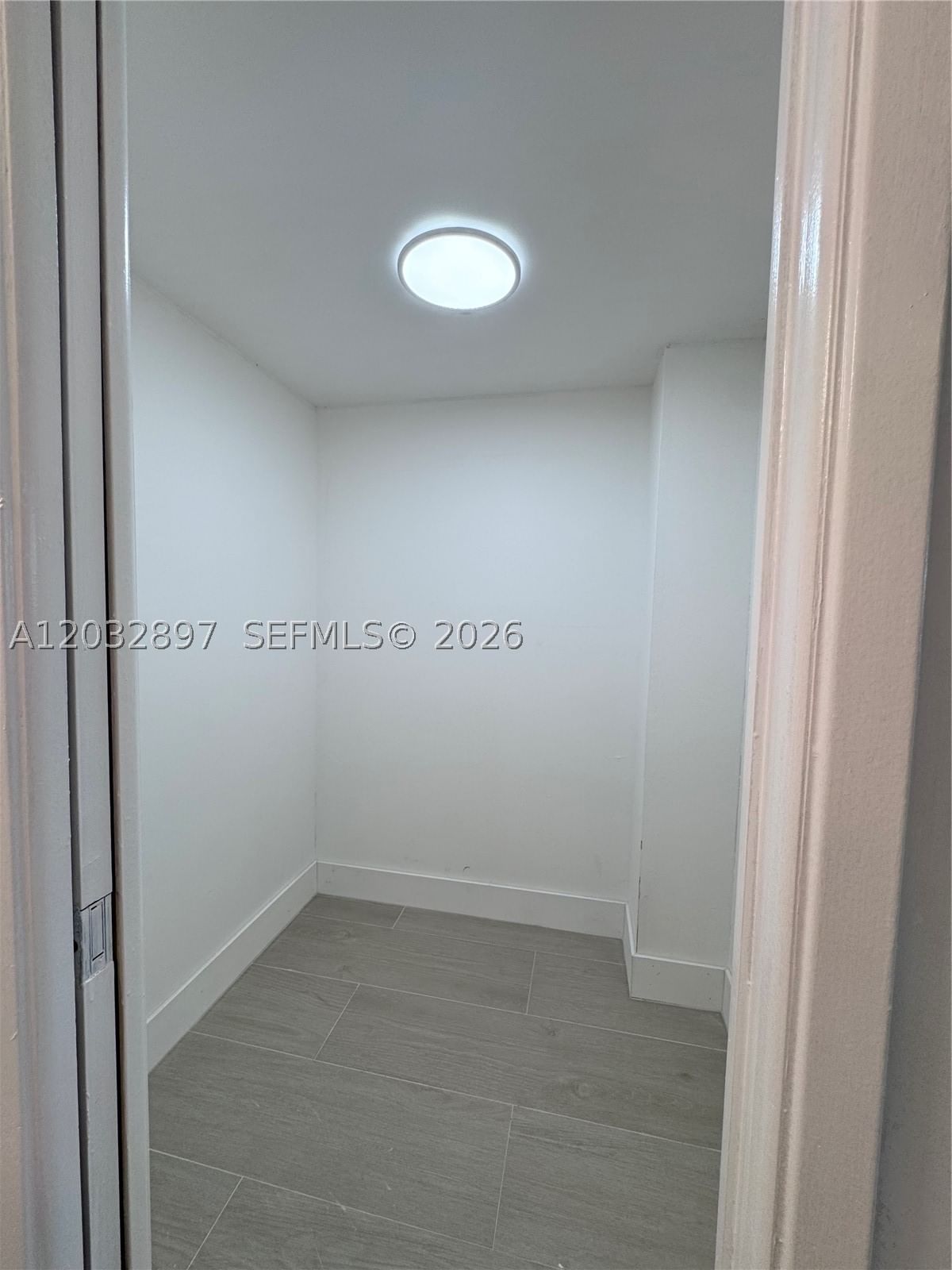 Real estate property located at 575 Oaks Ln #1008, Broward, No 61 Palm-aire Country C, Pompano Beach, FL