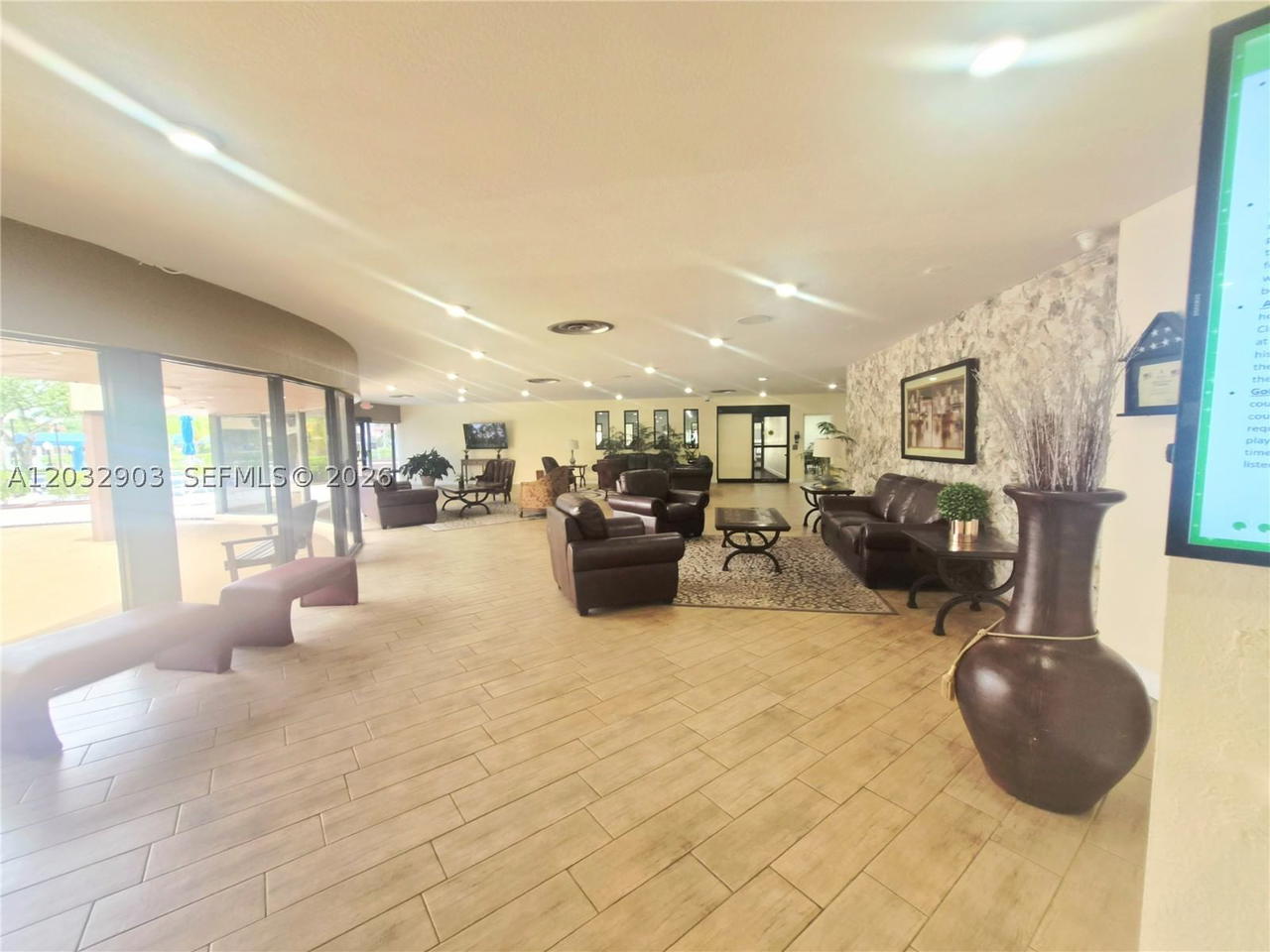 Real estate property located at 9041 Sunrise Lakes Blvd #106, Broward, Sunrise Lakes 90 Condo, Sunrise, FL
