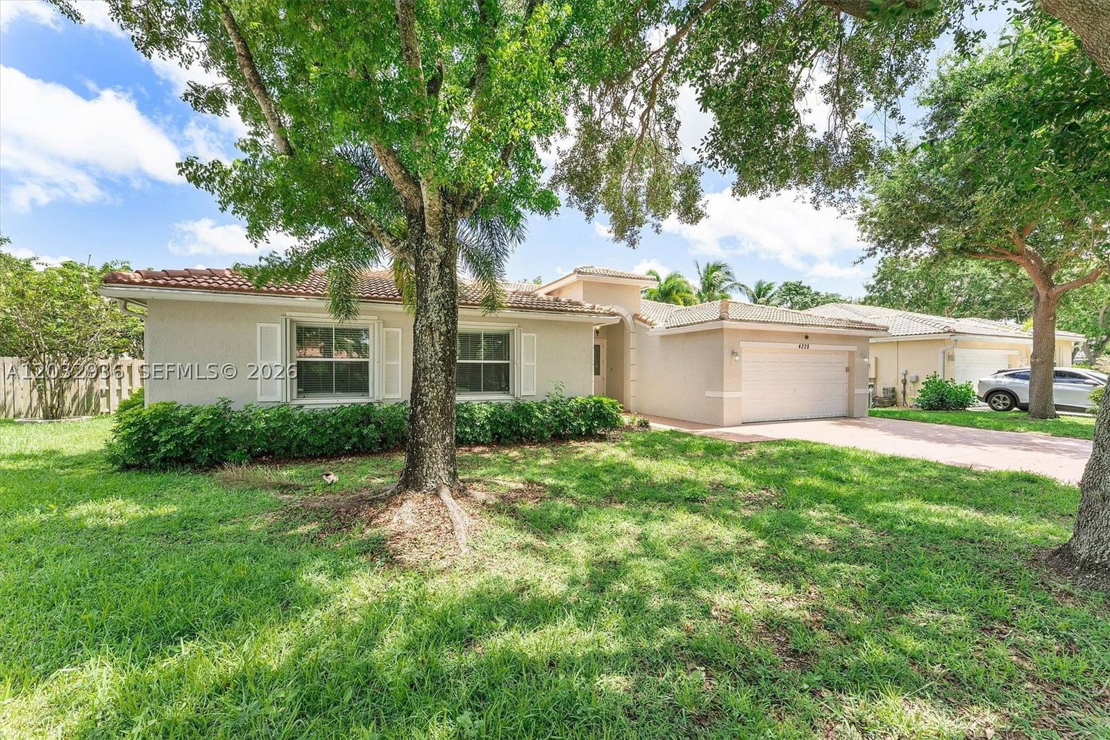 Real estate property located at 4228 41st Ln, Broward, Breeding Property, Coconut Creek, FL