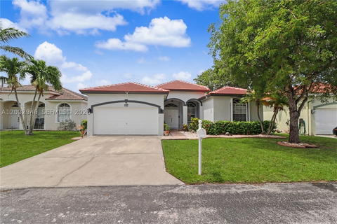 Real estate property located at 3090 7th Pl, Miami-dade, Keys-gate No 3, Homestead, FL