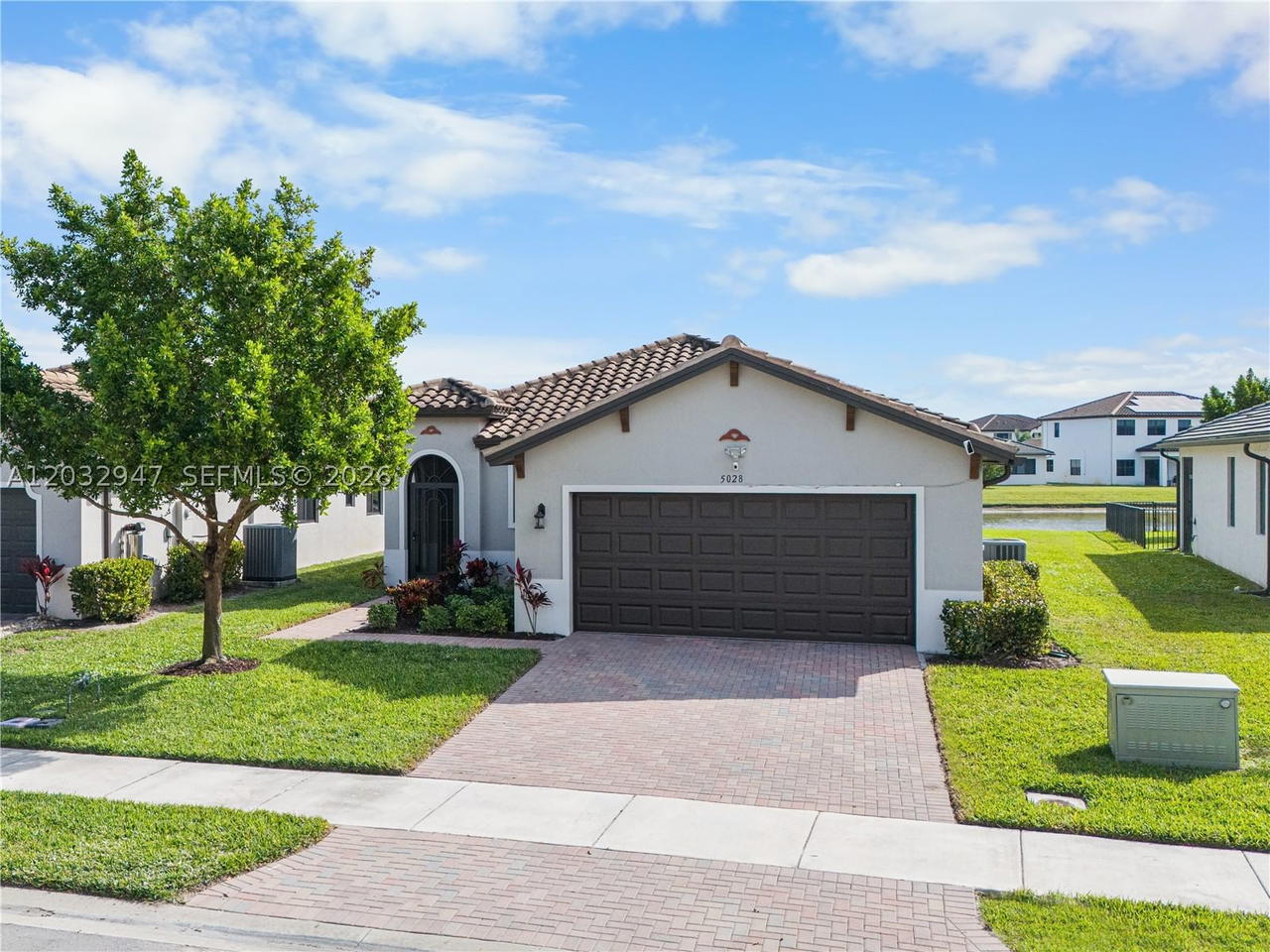Real estate property located at 5028 Arancia Lane, Collier, Maple Ridge, Ave Maria, FL