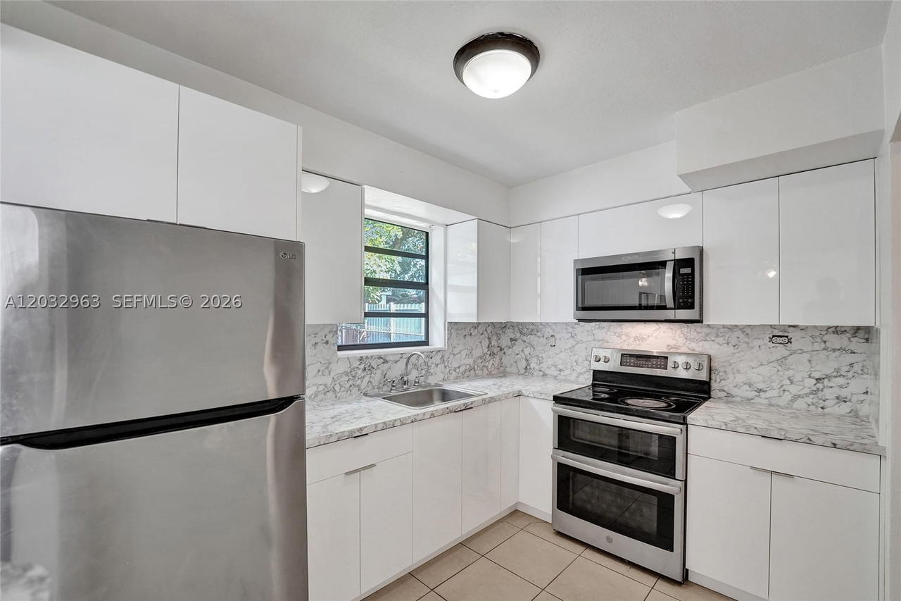 Real estate property located at 1140 74th Way, Broward, Boulevard Heights Sec, Hollywood, FL