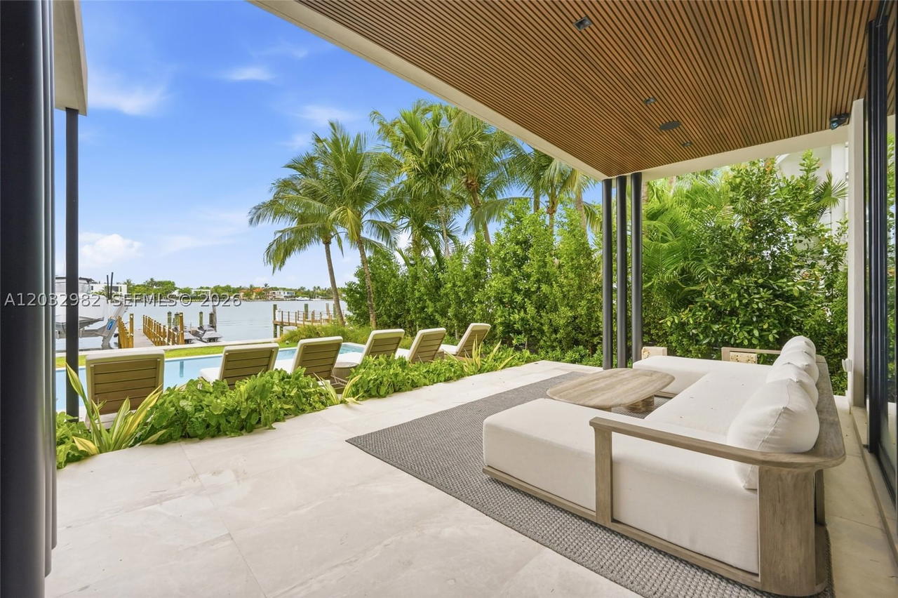 Real estate property located at 1050 Stillwater Dr, Miami-dade, Biscayne Beach-2nd Addn, Miami Beach, FL