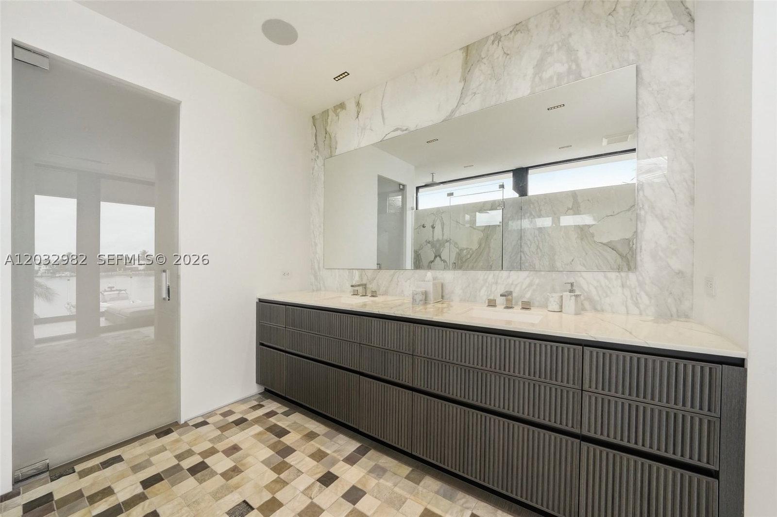 Real estate property located at 1050 Stillwater Dr, Miami-dade, Biscayne Beach-2nd Addn, Miami Beach, FL