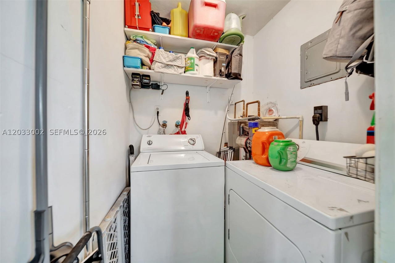 Real estate property located at 2708 51st Pl, Broward, Tamarac Lakes North, Tamarac, FL