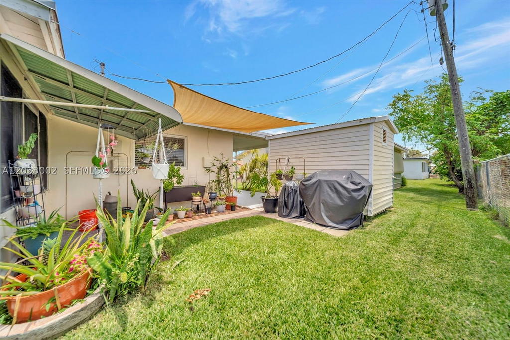 Real estate property located at 2708 51st Pl, Broward, Tamarac Lakes North, Tamarac, FL