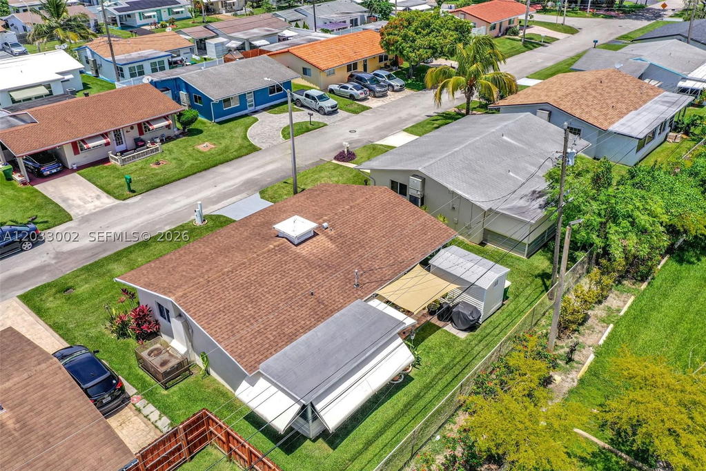 Real estate property located at 2708 51st Pl, Broward, Tamarac Lakes North, Tamarac, FL