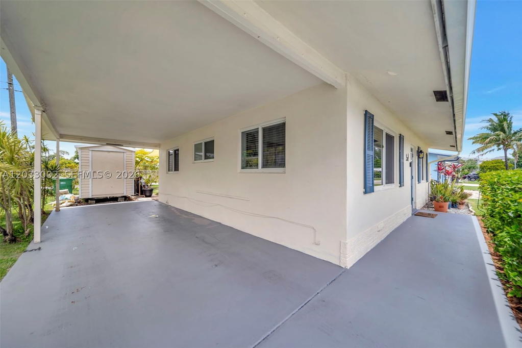 Real estate property located at 2708 51st Pl, Broward, Tamarac Lakes North, Tamarac, FL
