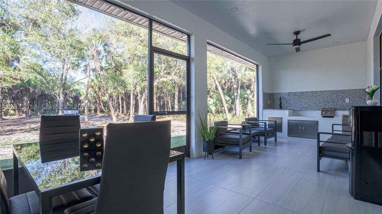 Real estate property located at 2565 28th Ave Se, Collier, Golden Gate Estates, Naples, FL
