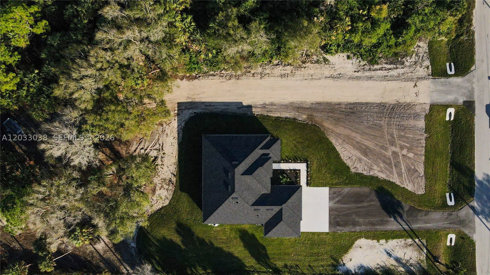 Real estate property located at 2565 28th Ave Se, Collier, Golden Gate Estates, Naples, FL