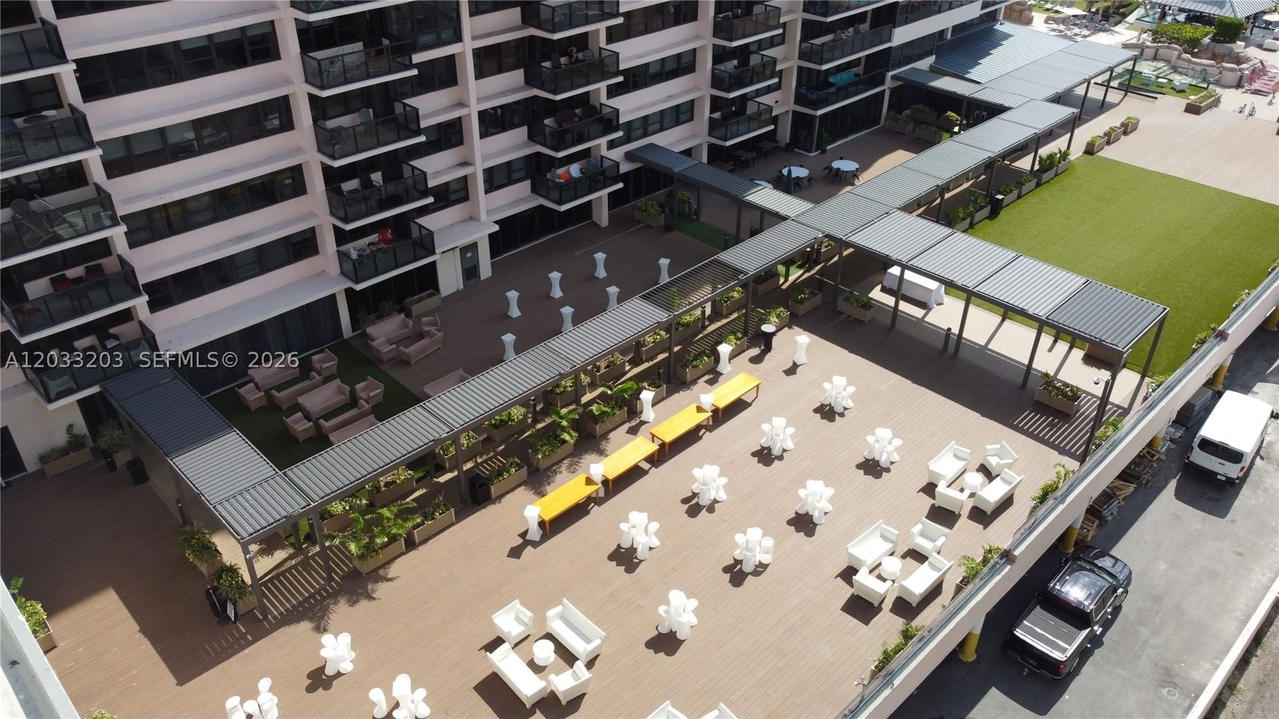 Real estate property located at 5225 Collins Ave #1204, Miami-dade, The Alexander Condo, Miami Beach, FL