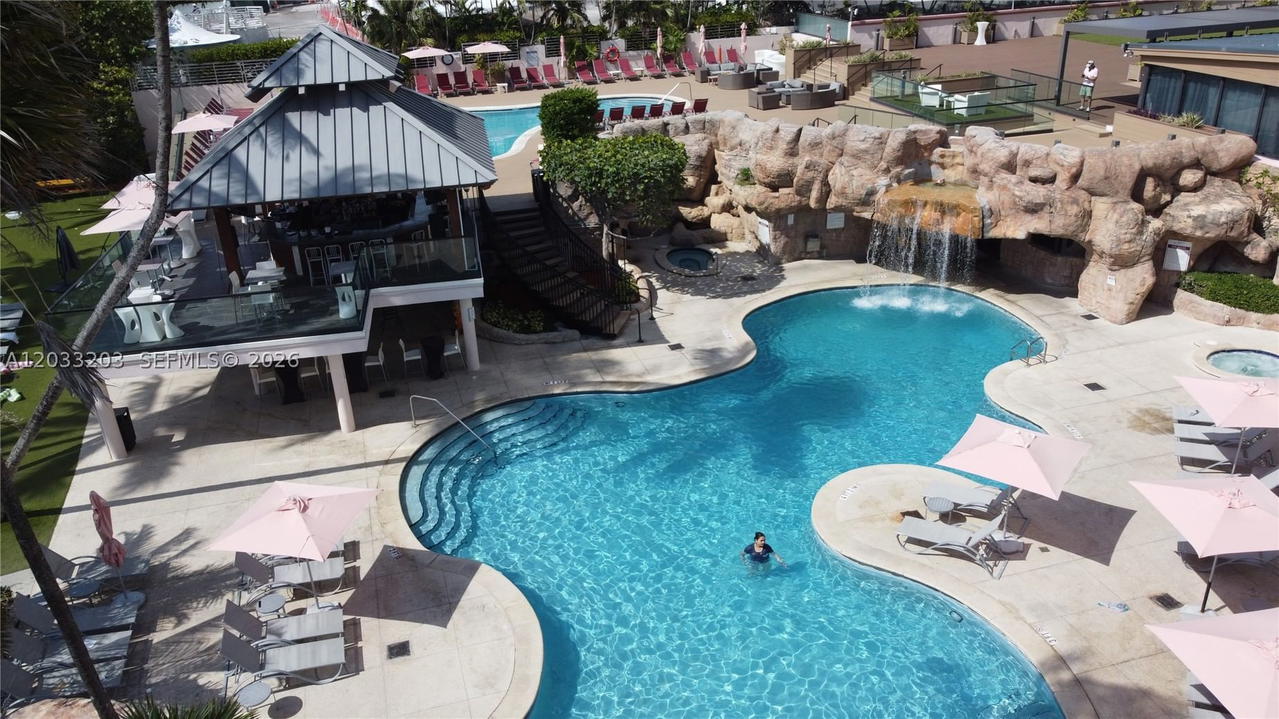 Real estate property located at 5225 Collins Ave #1204, Miami-dade, The Alexander Condo, Miami Beach, FL