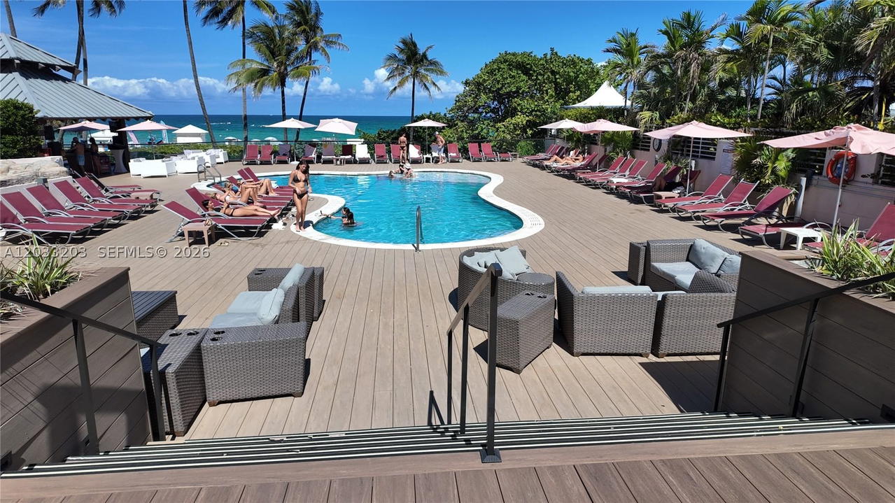 Real estate property located at 5225 Collins Ave #1204, Miami-dade, The Alexander Condo, Miami Beach, FL