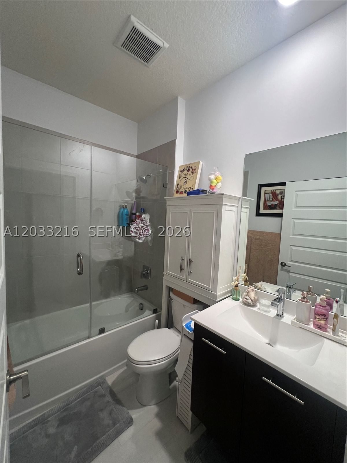 Real estate property located at 4670 84th Ave #32, Miami-dade, Urbana At The Residences, Doral, FL