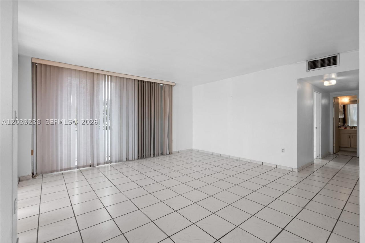 Real estate property located at 8001 Byron Ave #3C, Miami-dade, Byron Towers Condo, Miami Beach, FL