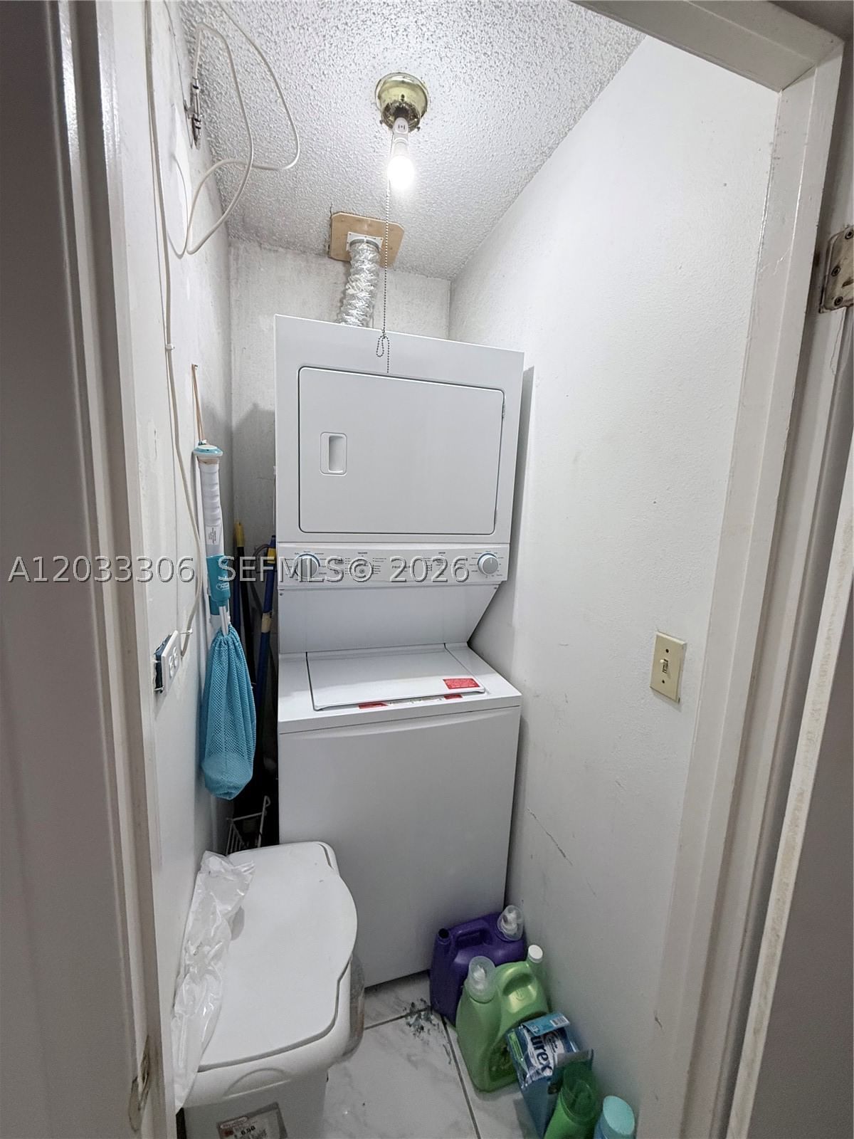 Real estate property located at 1975 44th Pl #401, Miami-dade, Towers Of Westland Condo, Hialeah, FL